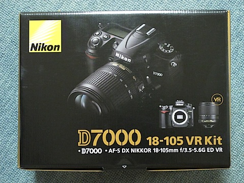 D7000