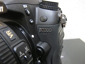 D7000